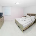 Corso Lux Apartment
