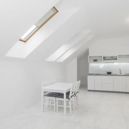 Corso Lux 아파트 귤러