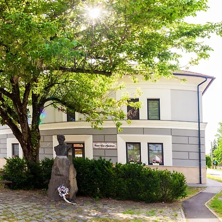 Corso Lux 아파트 귤러